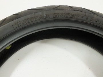 ШИНА BRIDGESTONE BATTLAX BT021F 120/70ZR17 DOT 1011