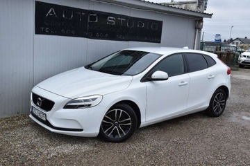 Volvo V40 II 2017 Volvo V40 Lift Duza-Navi Full-LED Klimatronic Tempomat Ambiente AluFelgi, zdjęcie 33