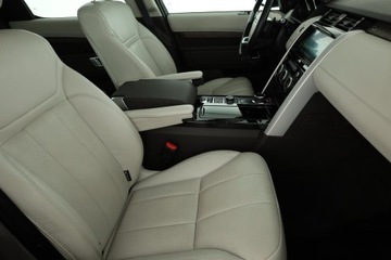 Land Rover Discovery V Terenowy 2.0 SD4 240KM 2017 Land Rover Discovery 2.0 Sd4, Salon Polska, zdjęcie 6