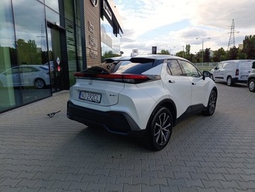 Toyota C-HR II SUV 1.8 Hybrid 140KM 2024 Toyota C-HR 1.8 Hybrid Style Toyota C-HR 1.8 Hybri, zdjęcie 11