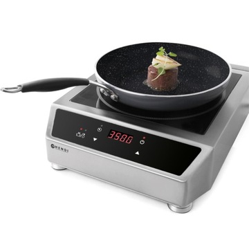 Алюминиевая сковорода с антипригарным покрытием Teflon Platinum Professional.