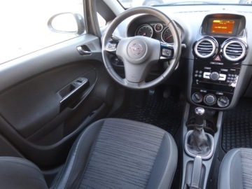 Opel Corsa E Hatchback 3d 1.4 Turbo 100KM 2014 Opel Corsa 1.4, Salon Polska, Klima, Parktronic, zdjęcie 6