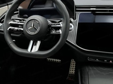 Mercedes Klasa E W214 Sedan 2.0 200 204KM 2025 E Klasa 200 4-Matic AMG 2.0 (204KM) 2025, zdjęcie 4