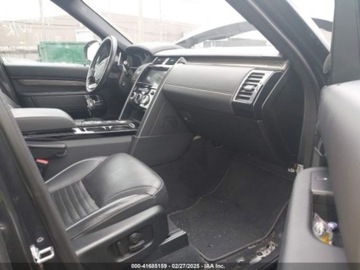 Land Rover Discovery V Terenowy 3.0 Si6 340KM 2020 Land Rover Discovery Hse luxury 3.0 Benzyna 340KM, zdjęcie 8