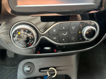 Renault Captur I Crossover Facelifting 0.9 Energy TCe 90KM 2018 Renault Captur 0.9 benzyna 90 KM kamera zarejestrowany w PL zadbany z, zdjęcie 12