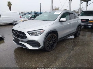 Mercedes GLA II 2021 Mercedes-Benz GLA 2021 r., 2,0L 4MATIC 2.0 Benzyna 221KM, zdjęcie 2