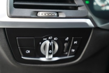 BMW X3 G01 SUV Plug-in Facelifting 2.0 30e 292KM 2024 BMW X3 FUL LED head UP nawi EL.KLAPA grzane fotel, zdjęcie 17