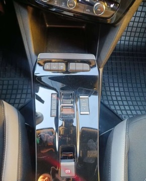 Opel Mokka II SUV 1.2 Turbo 130KM 2024 Opel Mokka Pierwszy wlasciciel. Salon Polska 1.2 Benzyna 130KM, zdjęcie 4