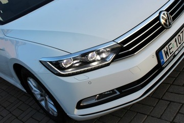 Volkswagen Passat B8 Variant 2.0 TDI BlueMotion SCR 150KM 2019 Volkswagen Passat SalonPL FV23% Navi Tempomat ACC, zdjęcie 28