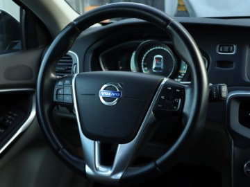 Volvo V40 II Cross Country 2.0 T4 180KM 2013 Volvo V40 Cross Country 2.0 T4 AWD, Salon Polska, zdjęcie 18