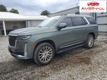 Cadillac Escalade III 2023 Cadillac Escalade 2023, 6.2L, PREMIUM LUXURY, porysowany lakier 6.2 Benzyna