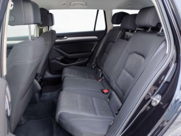 Volkswagen Passat B8 Variant 1.8 TSI BlueMotion Technology 180KM 2018 Volkswagen Passat Variant Salon PolskaFaktura VATmaly przebiegZadbanyFull, zdjęcie 10