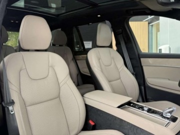 Volvo XC90 II 2026 VOLVO XC90 B5 AWD Ultra Dark Suv 2.0 (250KM) 2026, zdjęcie 14