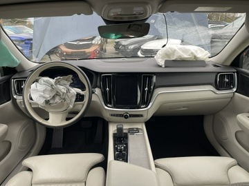 Volvo 2023 Volvo V60 Cross Country B4 AWD Geartronic PRO, zdjęcie 8