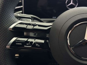 Mercedes Klasa E W214 Sedan 2.0 220d 197KM 2025 Mercedes-Benz Klasa E AMG Line 4 Matic Pakiet Night Pakiet oswietlenia, zdjęcie 20