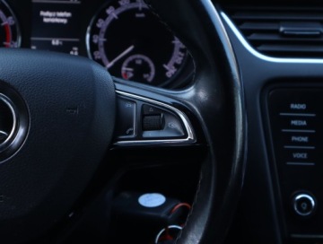 Skoda Octavia III Liftback Facelifting 1.4 TSI 150KM 2017 Skoda Octavia 1.4 TSI, Salon Polska, Klima, zdjęcie 18