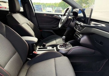 Ford Focus IV Hatchback Facelifting 1.0 EcoBoost 125KM 2024 Ford Focus 1.0 EcoBoost 125KM mHEV MT6 ST-Line Salon PL ASO FV23 Gwar Fabr, zdjęcie 30