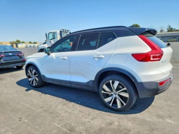 Volvo XC40 Recharge P8 78kWh 408KM 2022 Volvo XC 40 2022 VOLVO XC40 P8 RECHARGE ULTIMATE Elektryczny 408KM, zdjęcie 1
