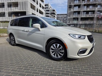 Chrysler Pacifica II 3.6 V6 291KM 2021 chrysler pacifica TOURING L V6 3.6l benzyna 291KM Dokumentacja pochodzenia