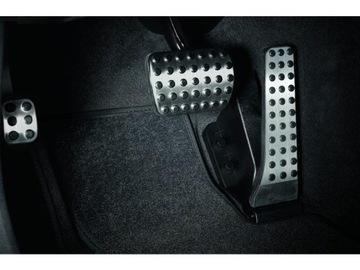 ORIGINÁLNÍ VRSTVA  NA PEDÁLY MERCEDES-BENZ C W204