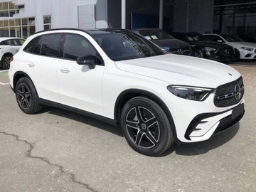Mercedes GLC C254/X254 Coupe 2.0 220d 197KM 2024 MERCEDES-BENZ GLC 220 d 4-Matic AMG Line 2.0 (197KM) 2024, zdjęcie 1
