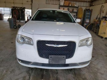 Chrysler 300C II 2017 Chrysler 300 Limited, 2017r., 3.6L, zdjęcie 4