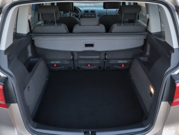 Volkswagen Touran II 2.0 TDI 140KM 2012 VW Touran 2.0 TDI, Navi, Klima, Klimatronic, zdjęcie 13