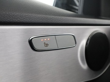 Mercedes Klasa C W205 2020 Mercedes C 180 automat full LED półskóra navi, zdjęcie 35