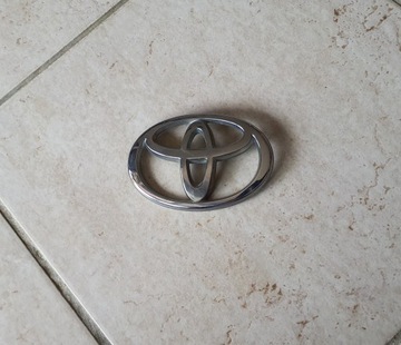 LAND CRUISER 150 ZNAKY ZNAK LOGO VÍKO KUFRU ZADNÍ