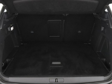 Peugeot 3008 I Crossover Facelifting 1.2 PureTech 130KM 2016 Peugeot 3008 półskóra virtual cocpit navi klima, zdjęcie 19