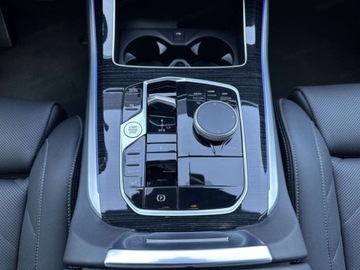 BMW X5 G05 SUV Facelifting 3.0 30d 298KM 2025 xDrive30d Sport Suv 3.0 (298KM) 2025, zdjęcie 11