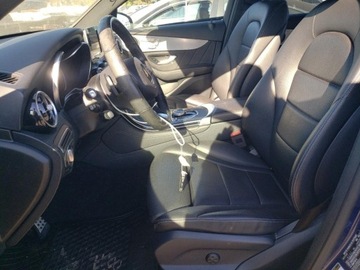 Mercedes GLC C253 2019 Mercedes-Benz GLC 300 4Matic 2019 2.0l 2.0 Benzyna 241KM, zdjęcie 7