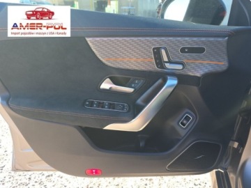 Mercedes CLA C118/X118 2024 Mercedes-Benz CLA Mercedes-Benz AMG CLA 45 4MATIC 2024r. jedyny niepowtarz, zdjęcie 15