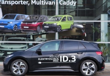 Volkswagen 2023 Volkswagen ID.3 Climatronic, LED, pakiet zimowy, dostepny od reki 204KM, zdjęcie 1