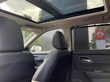 Nissan X-Trail IV 1.5 VC-T e-POWER 213KM 2025 Od ręki - Tekna e-POWER 4WD 1.5 213KM / Pakiet Premium, zdjęcie 3