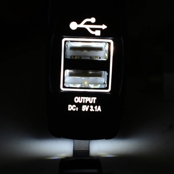 РОЗЕТКА USB 5 В, 3,1 А, 12 В, ЗАРЯДНОЕ УСТРОЙСТВО ДЛЯ ПАНЕЛИ B