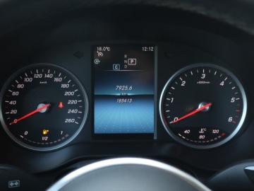 Mercedes GLC C253 SUV Facelifting 2.0 200d 163KM 2019 Mercedes GLC GLC 200 d 4MATIC, Salon Polska, 4X4, zdjęcie 10