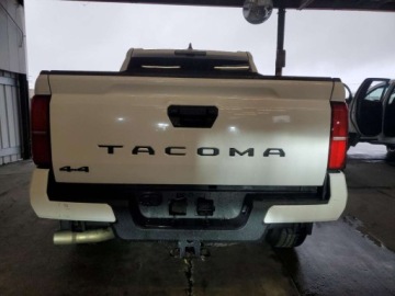 Toyota Tacoma II 2024 Toyota Tacoma Double Cab 2024 2.4l 2.4 Benzyna 278KM, zdjęcie 2