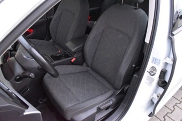 Volkswagen Golf VIII Variant 2.0 TDI 115KM 2022 Volkswagen Golf SalonPL 2.0TDI 115KM Life Pakiety Comfort LED ACC Digital, zdjęcie 25