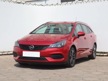 Opel Astra K Sportstourer Facelifting 1.2 Turbo 145KM 2019 Opel Astra 1.2 Turbo, Klima, Klimatronic, zdjęcie 1