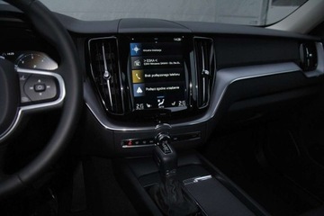 Volvo XC60 II Crossover D4 190KM 2020 Volvo XC 60 190KMD4AutSkory,Led Rozp.znakEL.klap,Lane.ass grzane fotelefv23, zdjęcie 8