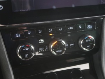 Skoda Superb III Kombi 2.0 TSI 220KM 2017 Skoda Superb 2.0 TSI, Salon Polska, 1. Właściciel, zdjęcie 11