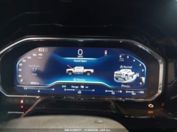 Chevrolet Silverado II 2024 Chevrolet Silverado 2024r., 4x4, 6.6L 6.6 Benzyna 401KM, zdjęcie 10