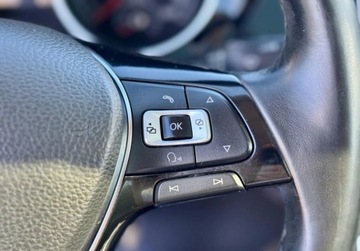 Volkswagen Touran III 2.0 TDI 150KM 2016 Volkswagen Touran 2.0 TDI CR TOP LED DSG Nvi kamera PDC Highline Panorama, zdjęcie 34