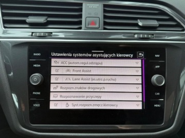 Volkswagen Tiguan II SUV Facelifting 2.0 TDI 150KM 2022 Volkswagen Tiguan 2.0 TDI 150KM 4x4 DSG MATRIX Kamera360 Hak Niski Przebie, zdjęcie 28