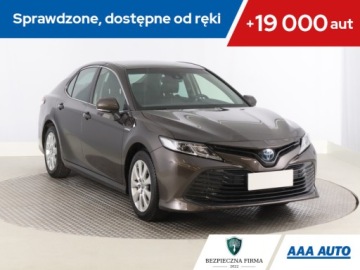 Toyota Camry IX Sedan 2.5 Hybrid Dynamic Force 218KM 2019 Toyota Camry 2.5 Hybrid, Salon Polska