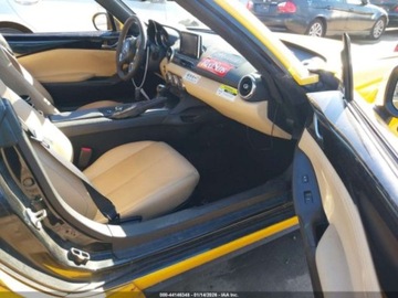 Mazda MX-5 IV 2016 Mazda MX-5 Miata Grand Touring 2016 2.0 Benzyna 155KM, zdjęcie 9