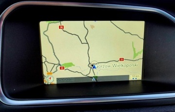 Volvo V40 II Hatchback Facelifting 2.0 D3 150KM 2016 VOLVO V40 R-Desing, zdjęcie 8