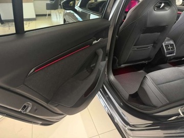 Skoda Superb IV Liftback 2.0 TSI 204KM 2025 Skoda Superb Superb Sportline 2,0 TSI 204 Km 7-biegowa DSG 2.0 Benzyna, zdjęcie 11