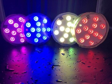 LAMPKI DEKORACYJNE OSWIETLENIE SALI BESENU 10 RGB LAMPA BASENOWA + PILOT